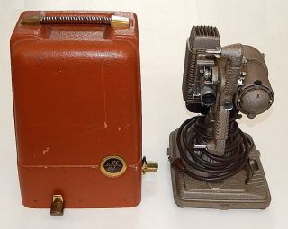Vintage 1940s Revere Model 85 8mm Film Projector W/ Case Great