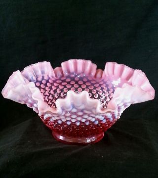 Vintage Fenton Pink Opalescent Hobnail Ruffled Glass Bowl,  9.  25 Inches