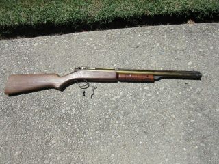 Vintage Benjamin Franklin Model 312.  22 Cal Pump Air Rifle