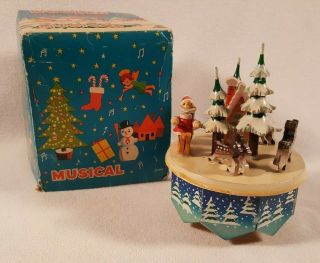 Vtg Xmas Wooden Hand Carved & Painted Musical Box Merry - Go - Round Made In Japan