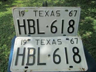 Vintage 1967 Texas Automobile License Plates Pair Hbl 618