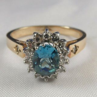 Stunning Vintage 9ct Gold,  Diamond & Blue Topaz Ring Size N