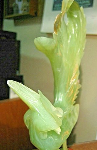 LARGE VINTAGE GREEN JADE BIRD & FLOWER HAND CARVED 12 