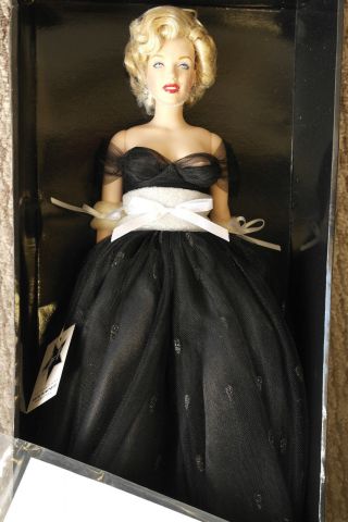 Franklin Marilyn Vinyl Doll Awards Night Rare Black Sparkle Gown Le1000