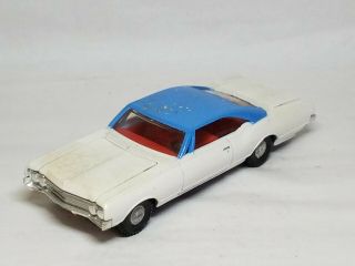 Vintage Dinky Toys 004 1965 Oldsmobile Dynamic 88 White And Blue