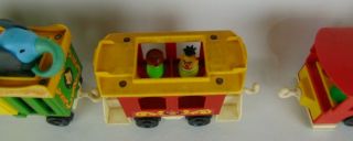 Vintage Fisher Price Little People 991 Play Family Circus Train 3