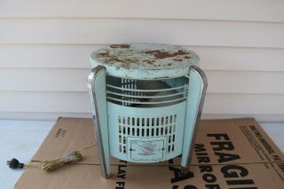 Vintage Lakewood F - 12 3 Speed Country Hassock Floor Turquoise Fan Good