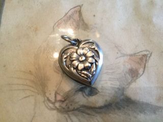 Antique Vintage Sterling Puffy Heart Charm With Repousse Daisy Flower Design