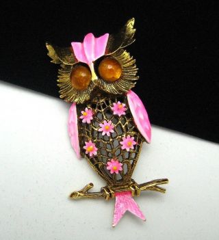 Vintage Art Owl Brooch Pin Pink Enamel Openwork Dark Goldtone