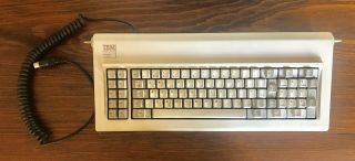 Vintage 1984 Ibm Pc Xt Metal Keyboard With Din Connector.
