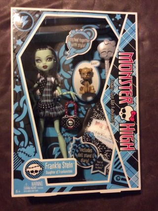 Monster High 2009 First 1st Wave Frankie Stein Doll And Pet Watzit Dog