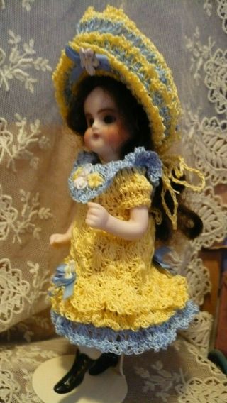 yellow FRENCH STYLE CROCHET DRESS,  HAT for 5.  5 