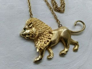 Vintage Park Lane Large Walking Lion Pendant Necklace Gold Tone 8