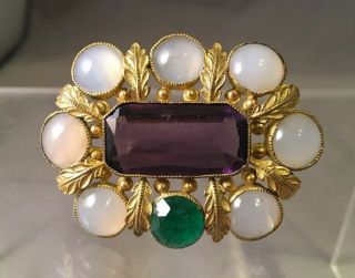 Antique Victorian Brooch Pin Etruscan Revival White Agate Chalcedony Gold Gilt