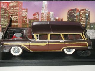 Rare Vintage Revell 1957 Ford Country Squire Station Wagon Model Car