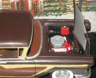 RARE VINTAGE REVELL 1957 FORD COUNTRY SQUIRE STATION WAGON MODEL CAR 4