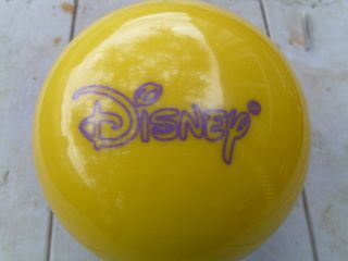 UNDRILLED VINTAGE DISNEY WINNIE THE POOH Bowling Ball By BRUNSWICK 16lb. 2