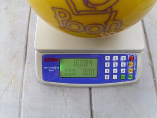 UNDRILLED VINTAGE DISNEY WINNIE THE POOH Bowling Ball By BRUNSWICK 16lb. 3