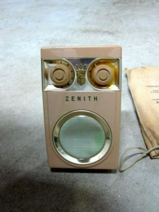 Vintage Owl Eyes Tubeless Transistor Zenith Royal 500 Portable Radio