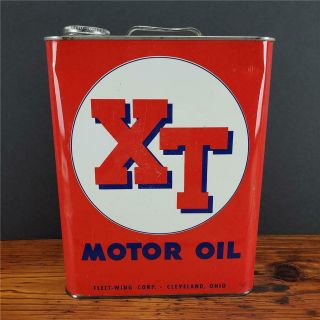 Vintage 2 Gallon Xt Fleetwing Corp.  Motor Oil Metal Can Sign
