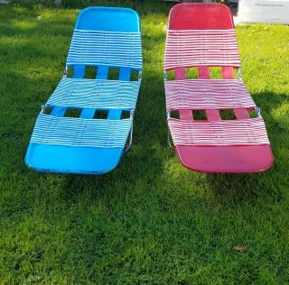 2 Lounge Folding Beach Chair Vintage Lawn Vinyl Tube Plastic Aluminum Metal