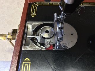 Vintage Singer Sewing Machine 99K With Case and Pedal serial EK202880 3