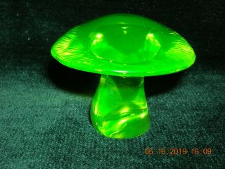Vintage Viking Glass Mushroom Lime Green Uranium