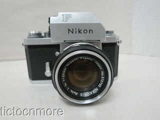 VINTAGE NIKON F CAMERA No.  6851869 w/ NIKKOR - S AUTO LENS 1:1.  4 f=50mm & CASE 2