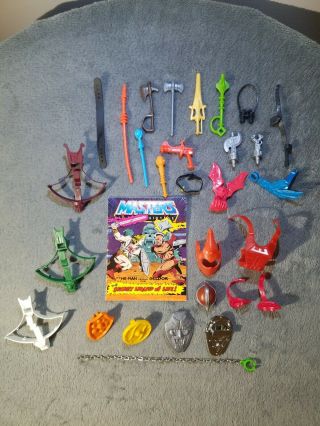 Vintage Motu He - Man Masters Of The Universe Accessories Set And Comic Book