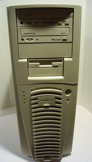 Vintage Cutom Build Desktop Pc (intel Pentium 4 2.  40ghz 512mb 3.  5  Floppy)