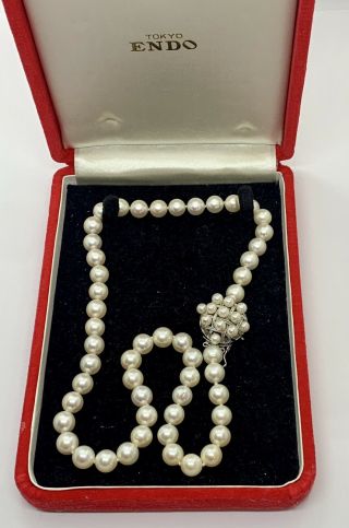 Gorgeous Vintage 7.  8mm Single Strand Lg Sterling Pearl Clasp Necklace 6