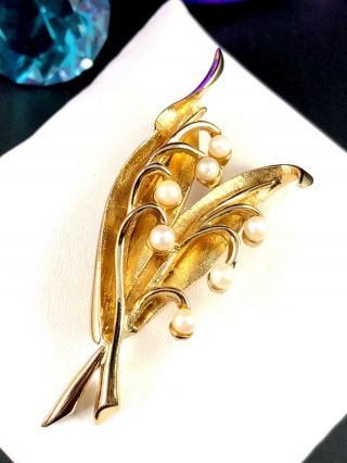 Meaningful Signed Marcel Boucher Gold - Tone Faux Pearl Lily Of The Valley Brooch