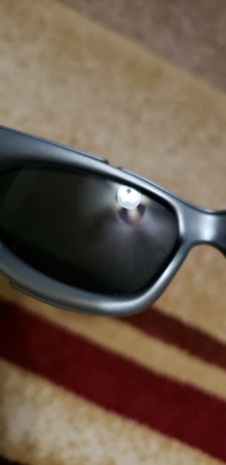RARE Oakley PLATE Sunglasses Platinum Silver Frame Red Lens 2
