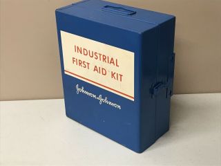 Vintage Johnson & Johnson Industrial First Aid Kit Case Box Medical Display 2