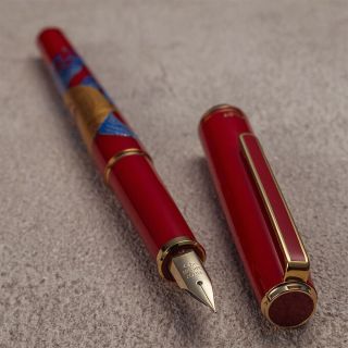 Vintage Rare Pilot Custom Red Celemo Makie 14k Gold F Nib Fountain Pen