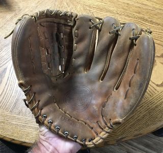 VINTAGE WILSON A2000 XLC MADE IN USA BASEBALL GLOVE RHT 2