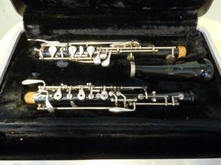 Vintage Plastic Selmer Bundy Oboe W\case Not