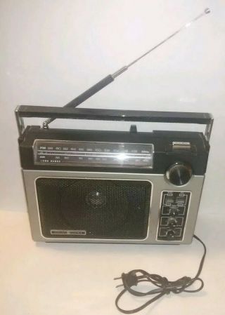 Vintage General Electric Superadio Am/fm Model Pb7 - 2880b Shape