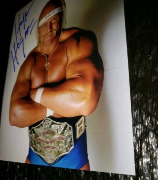 VINTAGE 1984 1985 WRESTLEMANIA HULK HOGAN SIGNED 8x10 PHOTO BLUE TRUNKS WWE WWF 6