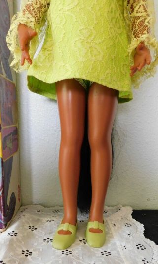 1969 AA CRISSY Doll Rare Hair to Floor African American Ideal All Orig.  MIB 3