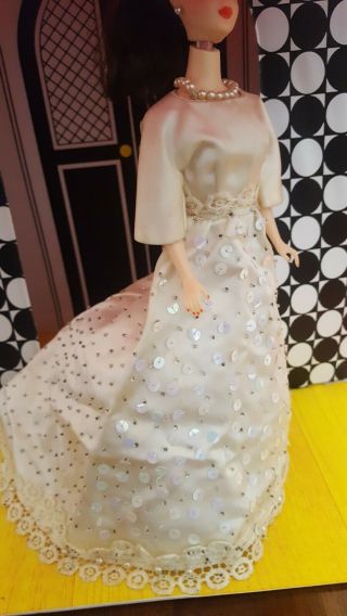 GORGEOUS Vintage BARBIE CLONE FAB Premier SATIN Wedding Ball Gown HAND BEADED 6