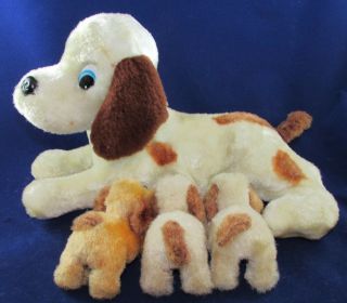 Rare Vintage Iwaya Rvt Toy Nursing Mother Dog And Puppies