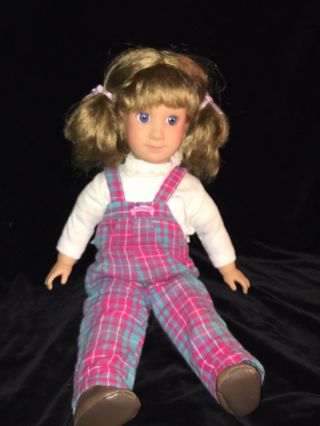 Worlds Of Wonder Vintage 1986 Pamela Alking Doll & Accessories.  Perfect