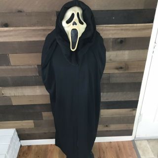 Vintage Easter Unlimited Scream Mask With Robe Glows