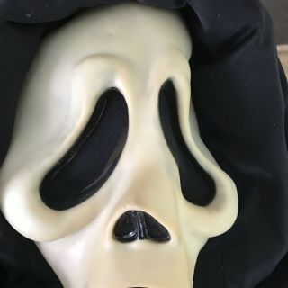 Vintage Easter Unlimited Scream Mask With Robe Glows 4