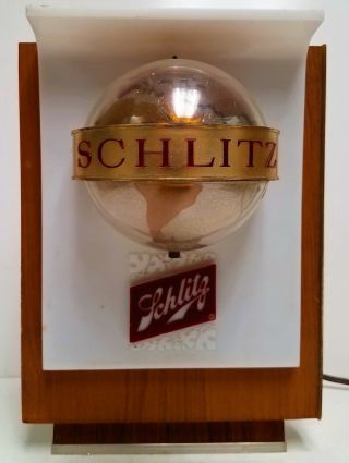 Vintage Schlitz Beer Motion Lighted Spinning Globe Bar Sign Great