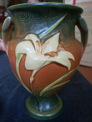 Vintage Roseville Zephyr Lily 2 Handed Vase 202 - 8 " Orange Green Pottery