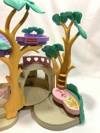 Vtg Fisher Price Hideaway Hollow Home Treehouse w/Furniture Bunny Family Figures 6