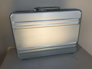 Vintage Halliburton Zero Aluminum Hard - Sided Briefcase 18 " X 13 " X 3.  5 "