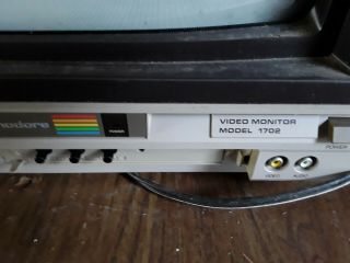 Vintage commodore computer video monitor powers up 2
